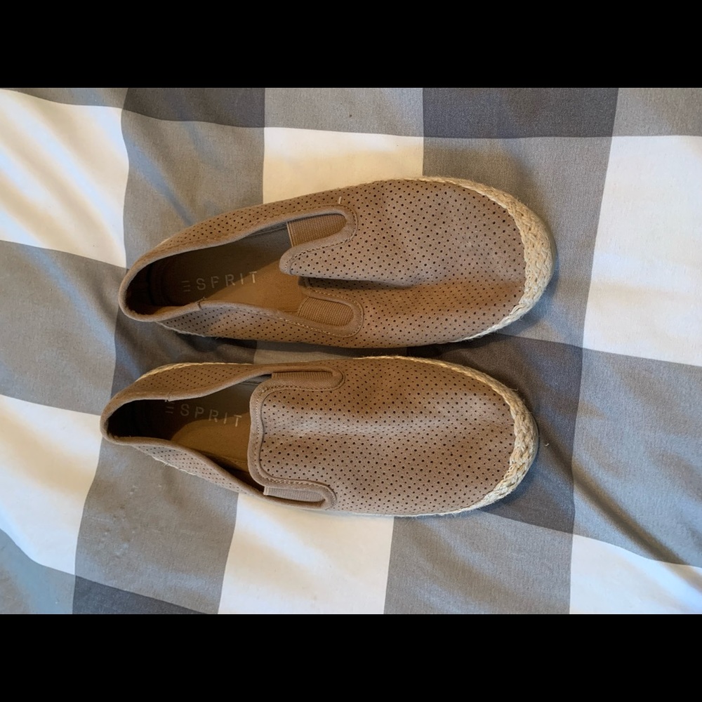 Women’s espadrilles. Size 7.